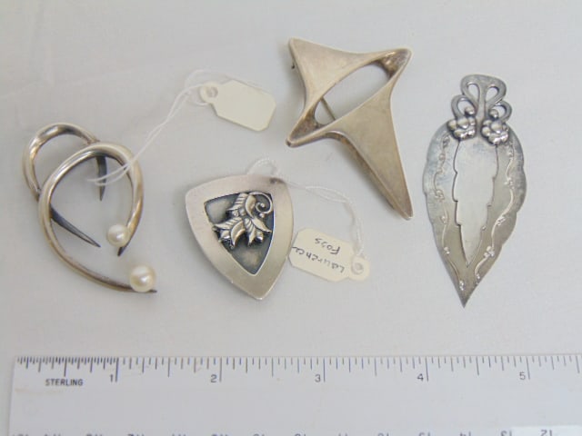 Jewelry. 4 pc Designer sterling lot Jensen pin & bookmark & Esther Lewittes pearl pin & Lawrence (1 of 5)