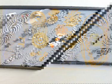 Designer lot of costume Jewelry & other to include rhinestones, gold tone Jewelry, necklaces, pins,