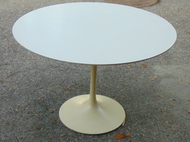 Knoll, Herman Miller table, white top & pedestal, diameter 42", height is 27.75" (1 of 5)