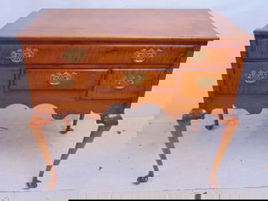 Antique maple lowboy, queen Anne legs, chest is 38" wide, 22.25" deep, height is 34.75"