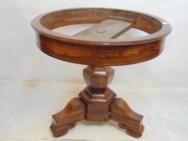 Fine quality Rosewood center table, 19th Century, no top, table is 31.5" in diameter, height is