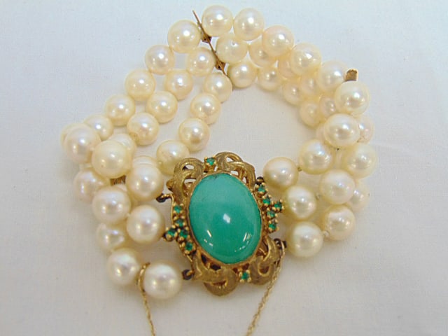 Jewelry. Vintage Gold 18kt pearl turquoise triple strand bracelet, pearls are approx. 8mm each, oval (1 of 7)