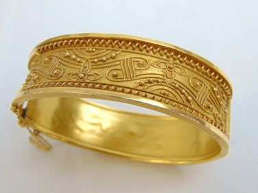 Jewelry. Victorian Etruscan Revival Gold bangle, 19.99 grams, hallmarks 1879 PAT; PAT May 11, 1880