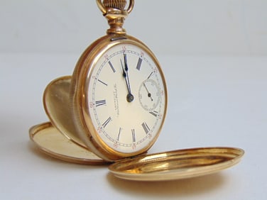 Jewelry. Gold Pocket Watch American Waltham Watch Co. 17 Jewel, 878901B.W.C. co. warranted 14k u.s.