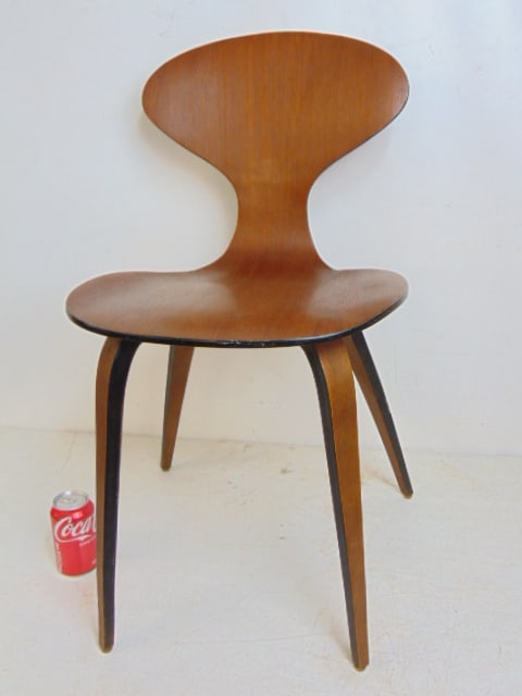 Mid Century side chair, Norman Cherner for Plycraft, Bikini style.: Mid Century side chair, Norman Cherner for Plycraft, Bikini style.