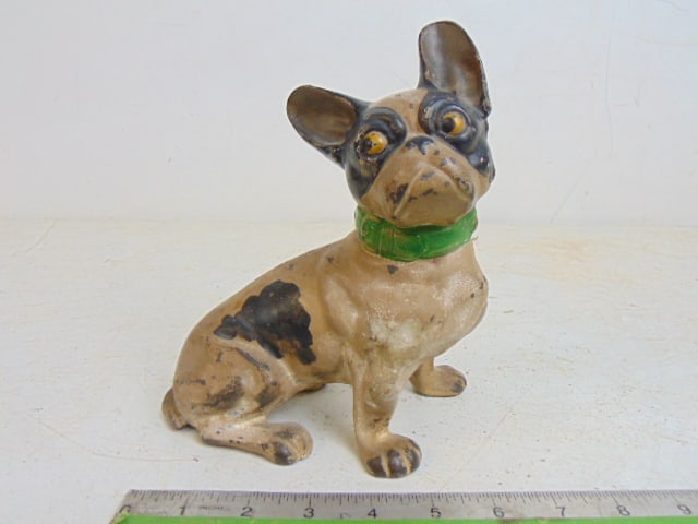 Dog doorstop, pug, in original paint, 7.75" tall: Dog doorstop, pug, in original paint, 7.75" tall