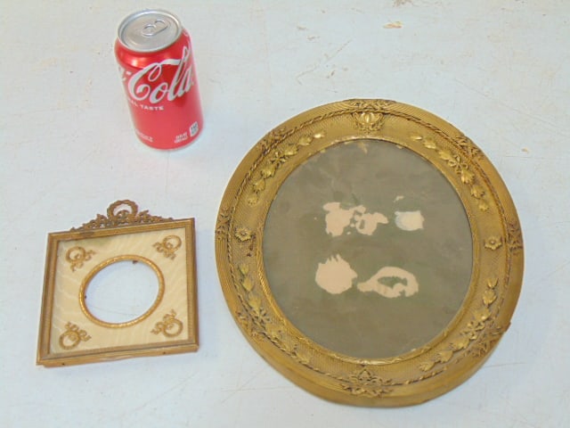 Two fancy brass frames, square & oval, oval frame is 11.75" by 9.75", small square frame is 4 7/8": Two fancy brass frames, square & oval, oval frame is 11.75" by 9.75", small square frame is 4 7/8" by 6"