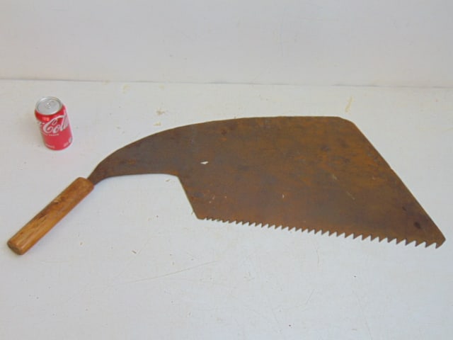 Signed Japanese whaleback saw, wood handle, 36" long, 16" wide (approx.): Signed Japanese whaleback saw, wood handle, 36" long, 16" wide (approx.)