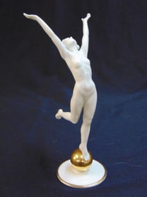 Hutchenreuther porcelain figurine of a dancer, in white porcelain with gilt accents, paper label, he