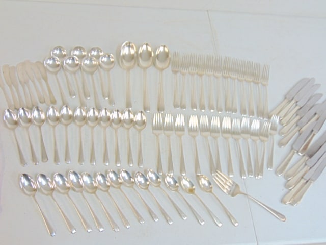 Set Towle sterling silver flatware, "Cascade" pattern 73 troy plus 12 knives.: Set Towle sterling silver flatware, "Cascade" pattern 73 troy plus 12 knives, set is monogrammed with a Chinese (?) symbol.