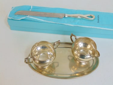 Sterling silver creamer & sugar on tray plus Tiffany bread knife, 8.5 troy plus knife