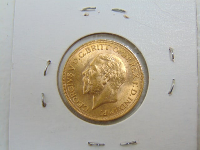 GOLD COIN 1931 British Sovereign coin 8 grams.: GOLD COIN 1931 British Sovereign coin 8 grams.