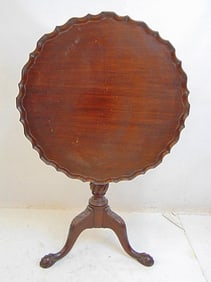 Mahogany birdcage tilt top stand with piecrust top & ball & claw feet, diameter is 28", height is