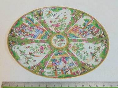 Chinese porcelain Rose Medallion oval tray, 15 7/8" by 13", good condition
