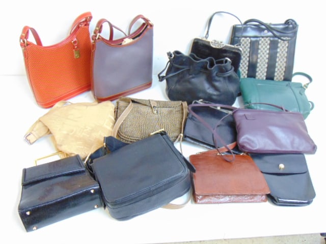 14 handbags / purses to include Dooney & Bourke; DKNY; more: 14 handbags / purses to include Dooney & Bourke; DKNY; more