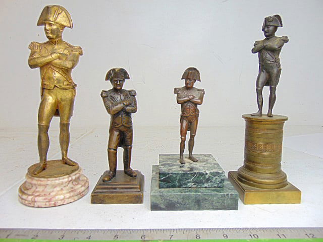 4 figural bronzes of Napoleon Bonaparte, all 4 full body with arms crossed, two are on marble bases,: 4 figural bronzes of Napoleon Bonaparte, all 4 full body with arms crossed, two are on marble bases, two are signed illegibly, tallest statue is 9.5"