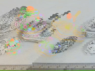 4 pieces Herend porcelain, reticulated bowl with lid with floral decorations & berry finial, 5";