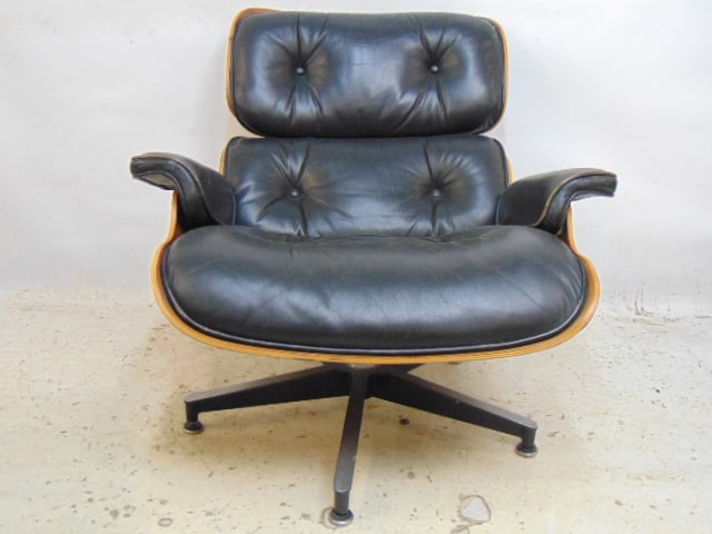 Charles Eames for Herman Miller rosewood chair & ottoman, black leather, in gently used condition, - 4