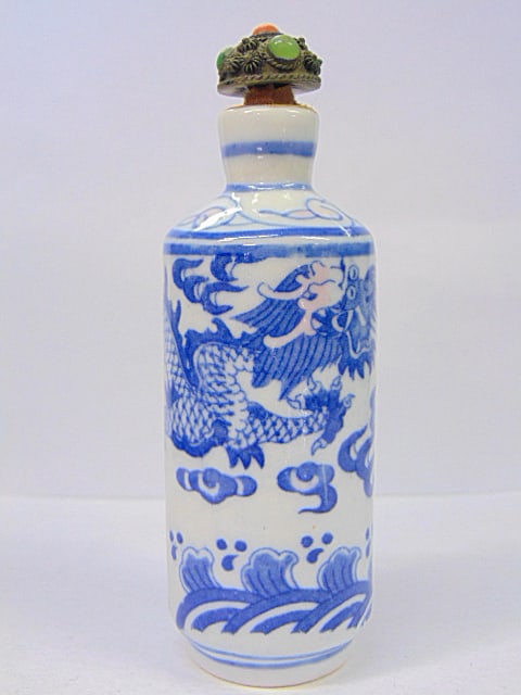 Blue & white porcelain Chinese snuff bottle, signed, with jeweled lid, decorated with dragon (1 of 5)