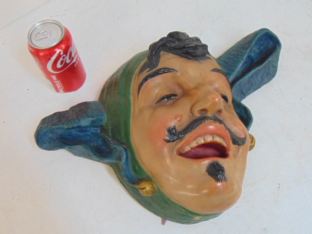 Plaster polychrome troubadour plaque or wall hanger, 15.5" wide, 11" tall: Plaster polychrome troubadour plaque or wall hanger, 15.5" wide, 11" tall