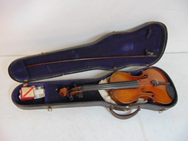 Violin in case, no maker, bridge missing, violin is 23.5" long, with unsigned bow: Violin in case, no maker, bridge missing, violin is 23.5" long, with unsigned bow