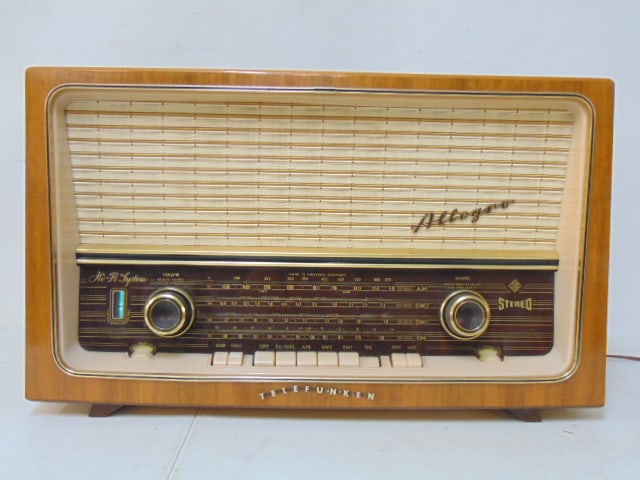 Telefunken "Allegro" vintage radio, wood case, early 1960's, case is 23.25" by 9.25", height is 14" (1 of 5)
