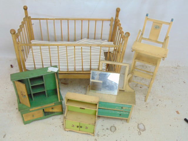 Small crib, miniature painted furniture & doll size high chair, crib is 32" by 17.5", height is 26": Small crib, miniature painted furniture & doll size high chair, crib is 32" by 17.5", height is 26"