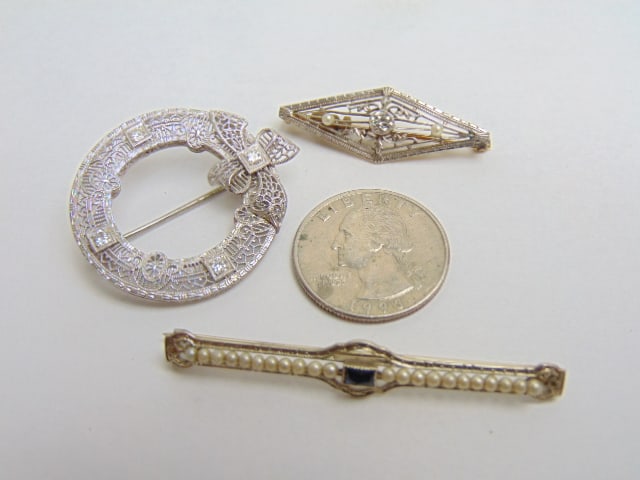 Jewelry. (3) Gold white gold Vintage pins, 14kt white gold w/ center round diamond approx.4mm & two (1 of 5)