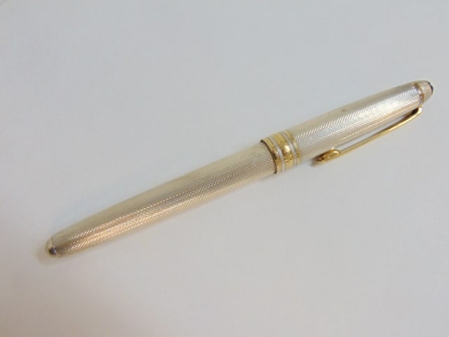 Sterling silver Mont Blanc pen, engraved Peter Sackmann (?) (1 of 4)