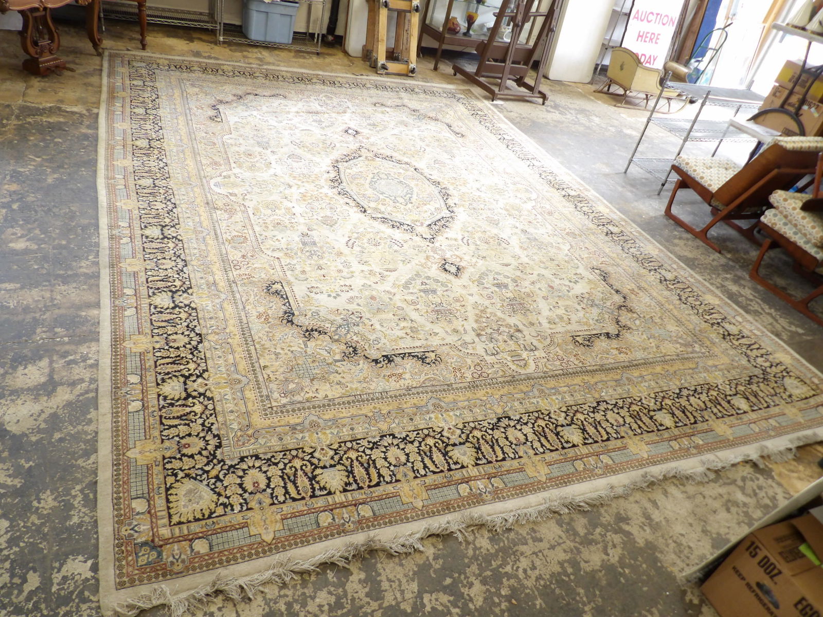 Large oversized room siz carpet, center medallion, floral decorated ,12' by 16' (1 of 8)