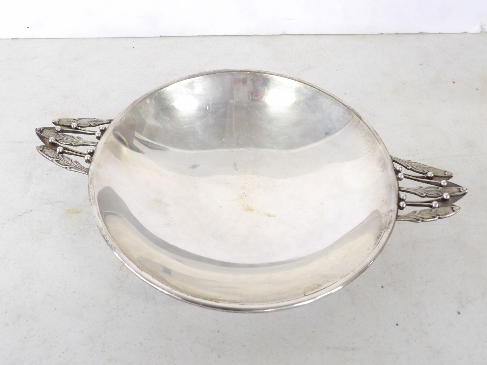 Sterling silver art deco bowl with feather shaped handles by Whiting, diameter is 11.5" (1 of 4)