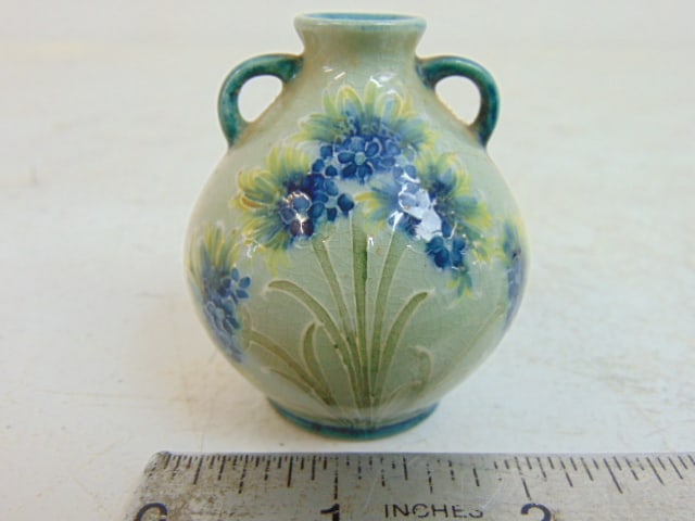 Miniature Moorcroft vase with floral decoration, 2.5" tall, with two handles, good condition (1 of 4)