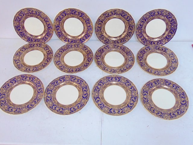 Set of 12 Royal Doulton for Tiffany porcelain dinner plates with cobalt gilt decorated border, each (1 of 6)