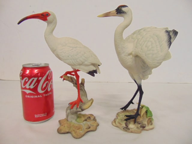 2 Boehm porcelain birds, from the wading bird series, "Ibis" & "Whooping Crane", 8.5" & 9" tall,: 2 Boehm porcelain birds, from the wading bird series, "Ibis" & "Whooping Crane", 8.5" & 9" tall, both in good condition