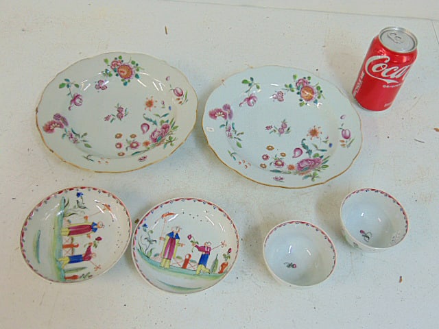 6 pieces 18th Century export porcelain, 2 cups & saucers & 2 deep plates, decorated with figures,: 6 pieces 18th Century export porcelain, 2 cups & saucers & 2 deep plates, decorated with figures, flowers, plates are 9", good condition