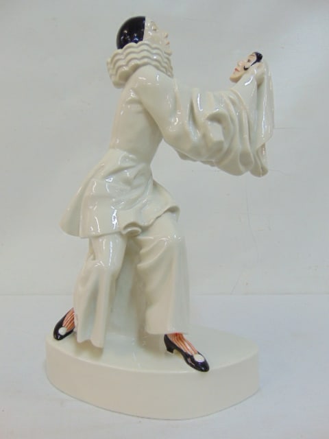 Dorothea Charol porcelain figure, "Bajazzo with Mask", Schwarzburger Werkstatten fur porzellankunst,: Dorothea Charol porcelain figure, "Bajazzo with Mask", Schwarzburger Werkstatten fur porzellankunst, 1925, good condition, 14.5" tall