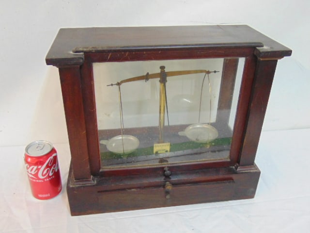 J & H. Berge NY balance scale in cabinet, with eights, cabinet is 15.75" by 7.5", height is 13.25" (1 of 4)