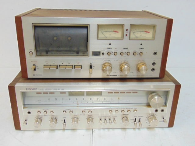 Pioneer Stereo Receiver & Stereo Tape deck, Receiver Model SX-1050 & Stereo Cassette Tape Deck Model (1 of 9)