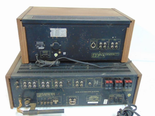 Pioneer Stereo Receiver & Stereo Tape deck, Receiver Model SX-1050 & Stereo Cassette Tape Deck Model - 8