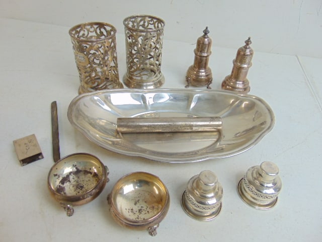 Lot sterling silver hollowware, tray, salts, reticulated cup holders, salt & pepper, 31 troy (1 of 4)