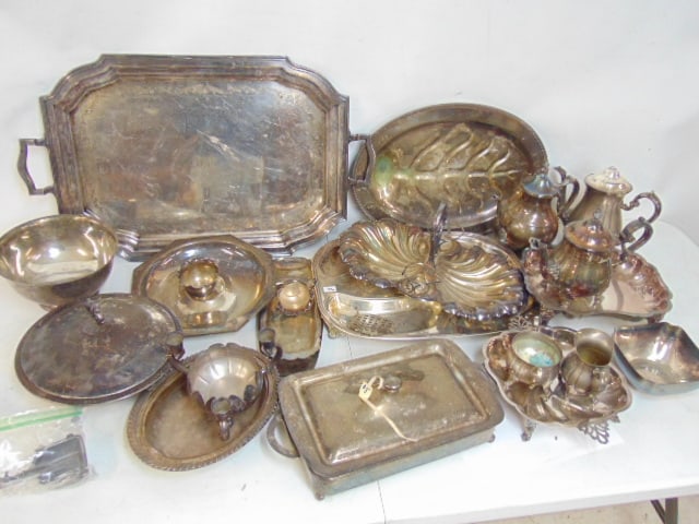 Large lot silver plate, serving trays, meat trays, tea pots, bowls, trays more (1 of 5)