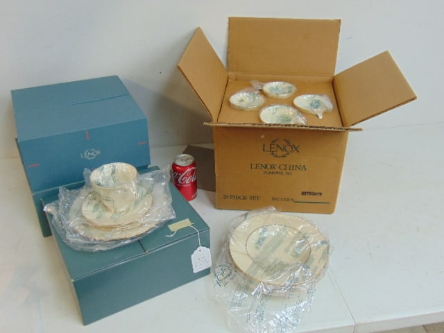 Lot Lenox porcelain still in original boxes, 3 boxes with bread & lunch plates plus cup & saucer, (1 of 5)