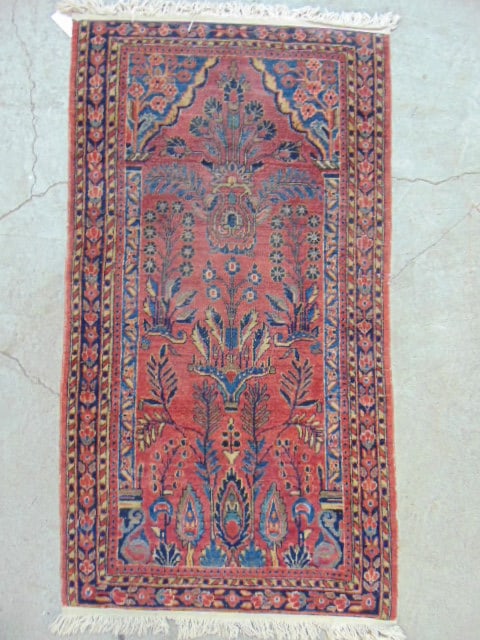 Small Sarouk scatter rug, worn, carpet is 47" by 26.5" (1 of 4)