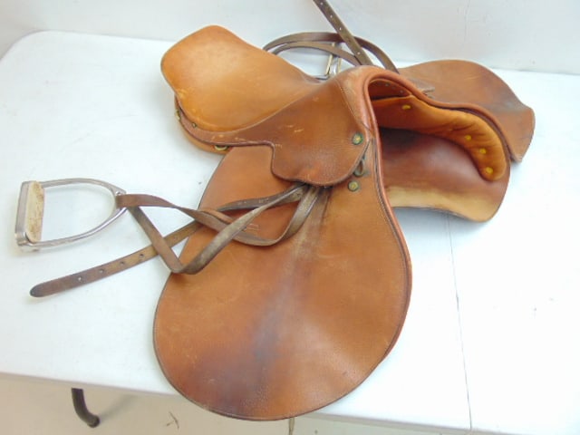 leather saddle, small sizes, 10" wide (seat), 15" long. (1 of 4)