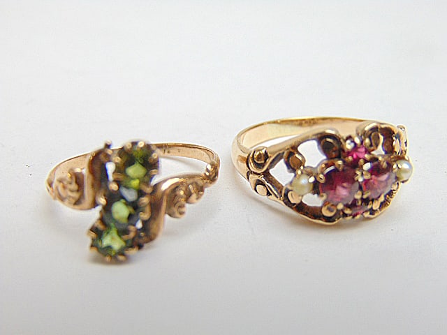 Jewelry. 2 gold rings both tested 10kt no hallmarks, three stone green tourmaline, 1.70 grams, size (1 of 5)