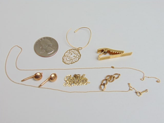 Collection of misc. 14kt gold jewelry 8.80 grams total weight, tie clip, charms, etc. (1 of 3)