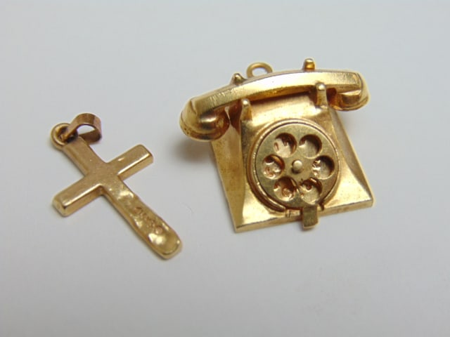 2 pcs 14kt , Gold jewelry, telephone charm 5.98 grams hallmark 14k & small cross 0.50 gram hallmark (1 of 4)