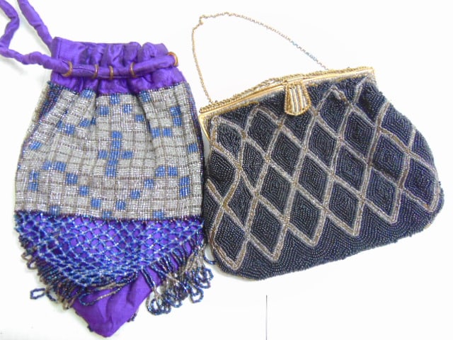 2 Vintage French purses, enamel frame beaded bag & purple beaded bag, both in good condition (1 of 6)