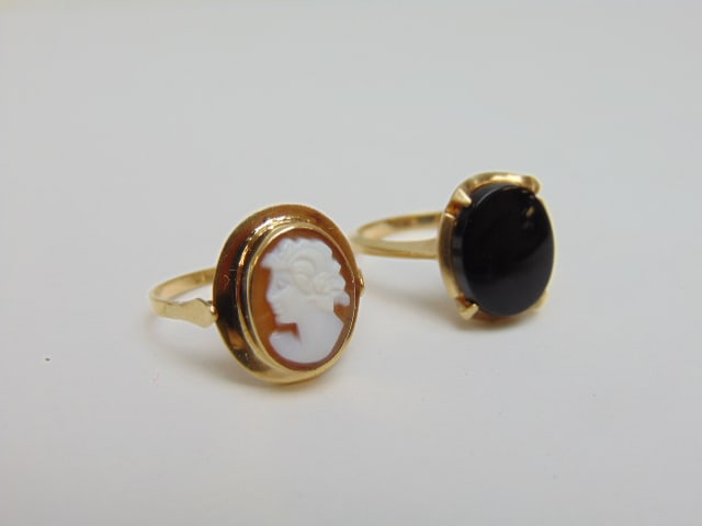 Jewelry. 2 Gold rings, 14kt cameo ring, 1.85 grams, size 6 1/2 & 10kt black onyx ring, 2.80 grams, (1 of 4)