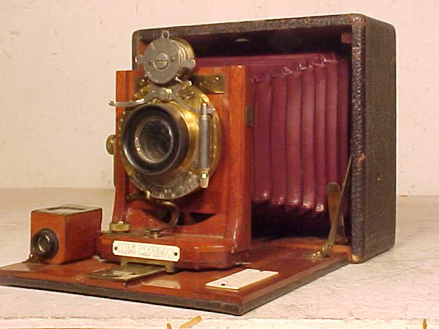 Cycle Poco / No 3 Rochester Camera Co.: Cycle Poco / No 3 Rochester Camera Co. , please note that we are not experts when it comes to cameras, these cameras & accessories came from a longtime collector in New Jersey and have been in storage